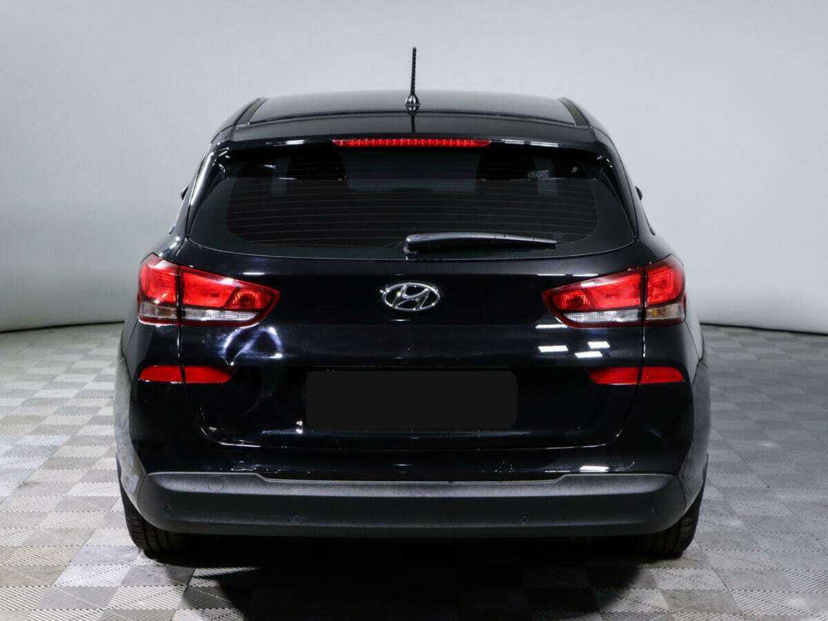 Hyundai i30 2022 года с пробегом. Фото: #4
