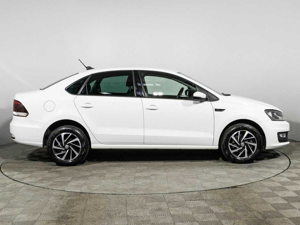Volkswagen Polo 2018 года с пробегом. Фото: #3