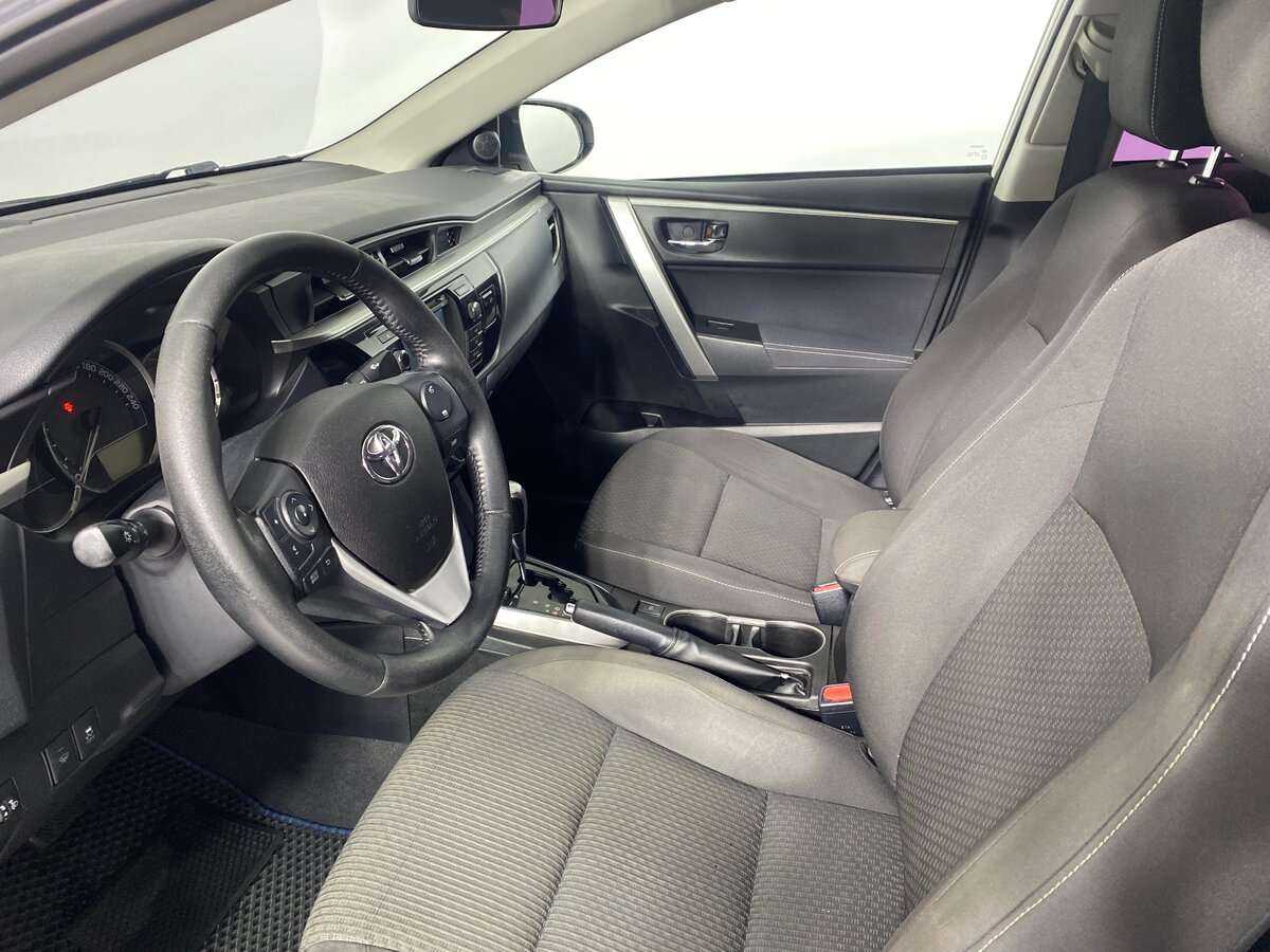 Toyota Corolla 2013 года с пробегом. Фото: #8