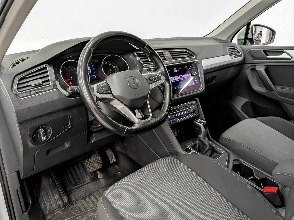 Volkswagen Tiguan 2021 года с пробегом. Фото: #15