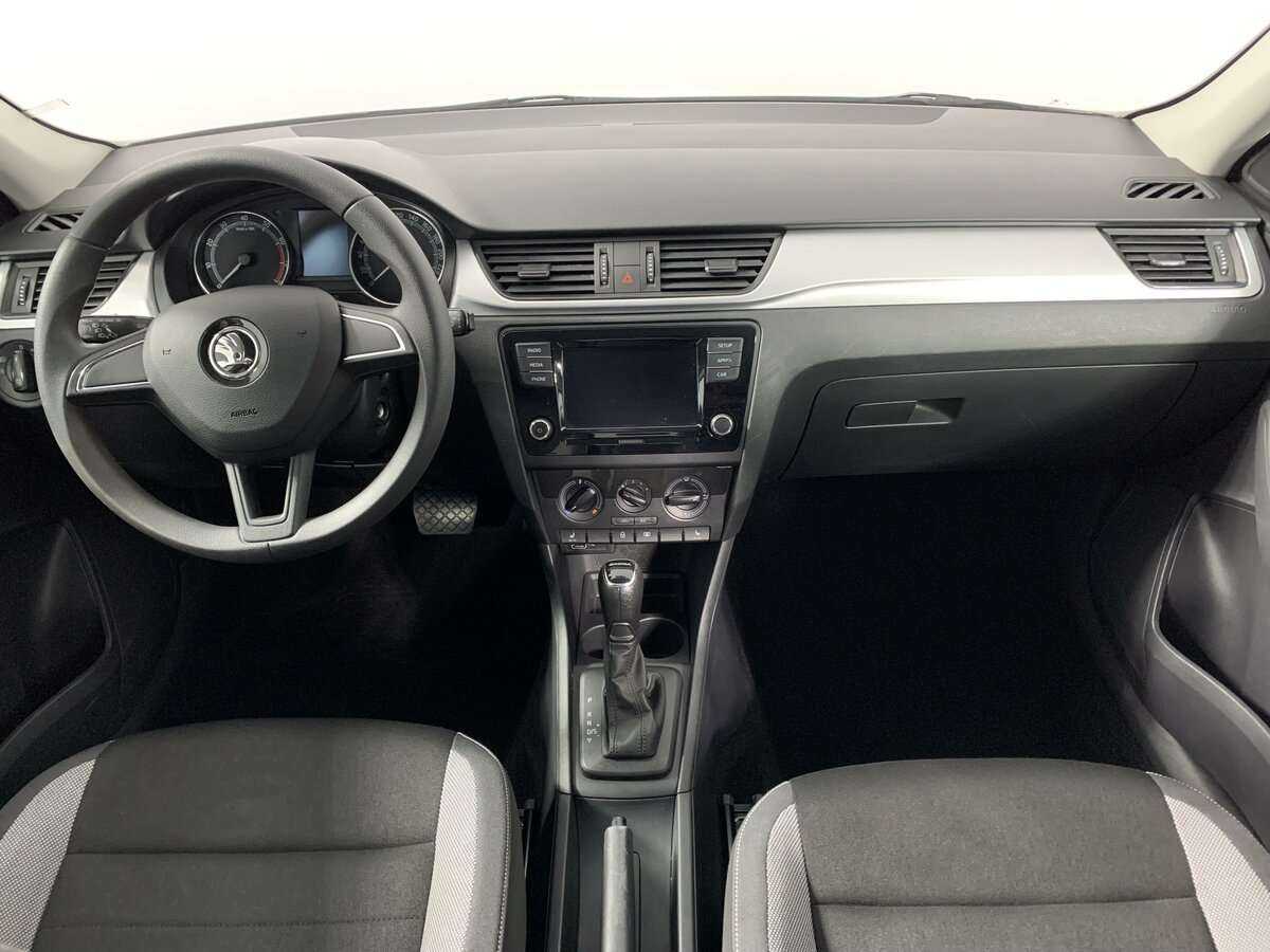 Skoda Rapid 2019 года с пробегом. Фото: #11
