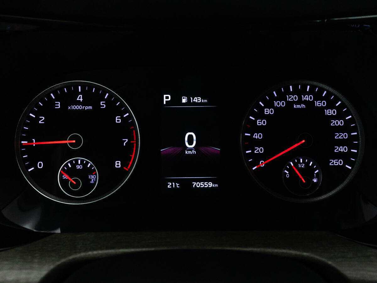 Kia K5 2021 года с пробегом. Фото: #11