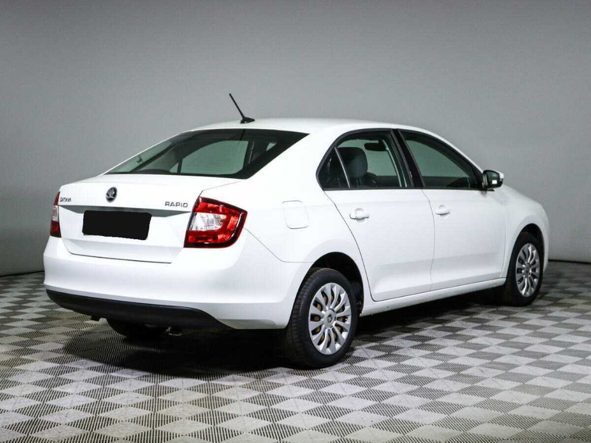 Skoda Rapid 2019 года с пробегом. Фото: #3