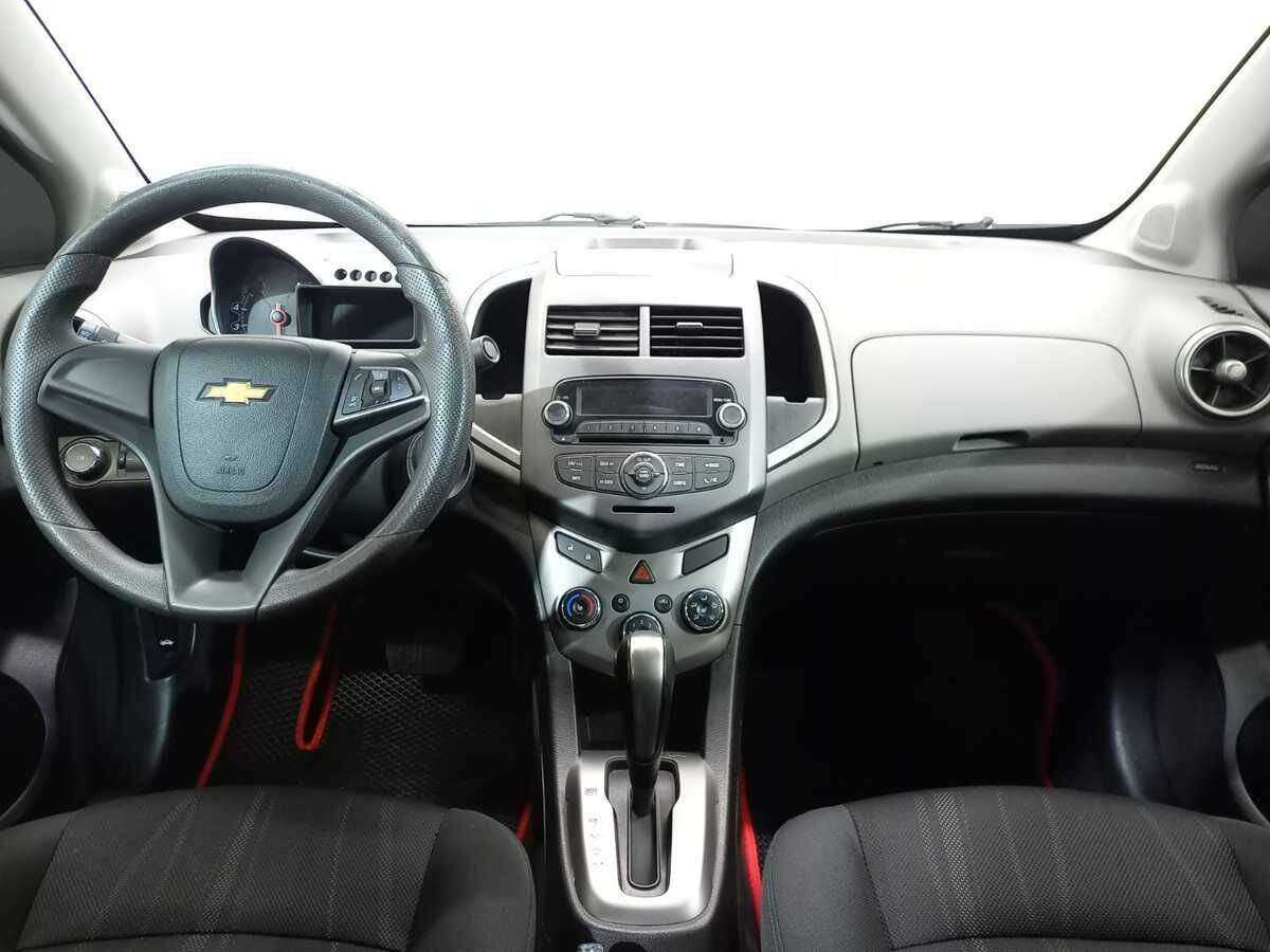 Chevrolet Aveo 2013 года с пробегом. Фото: #8