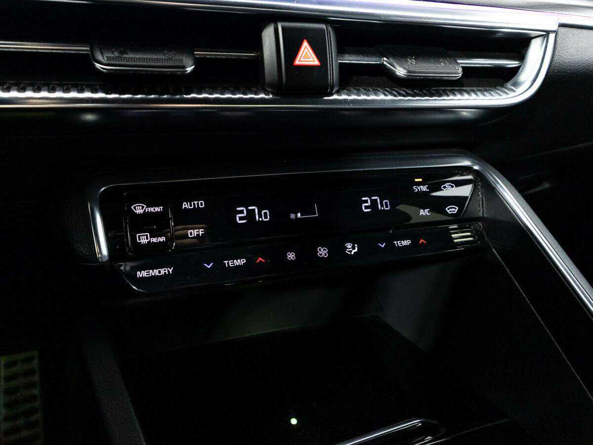 Kia K5 2021 года с пробегом. Фото: #19