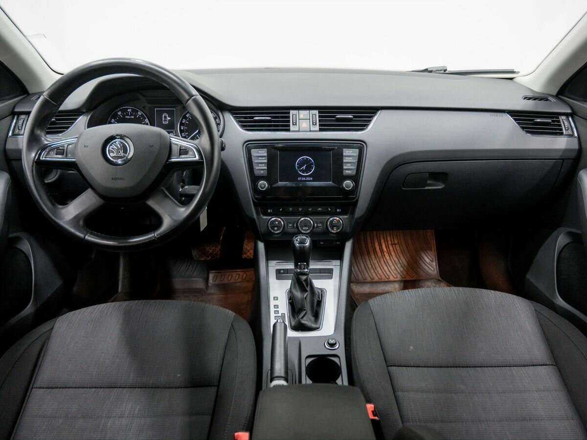Skoda Octavia 2013 года с пробегом. Фото: #10