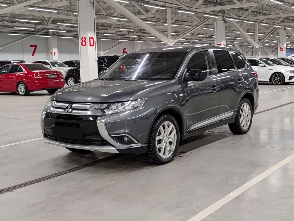 Mitsubishi Outlander 2016 года с пробегом. Фото: #0