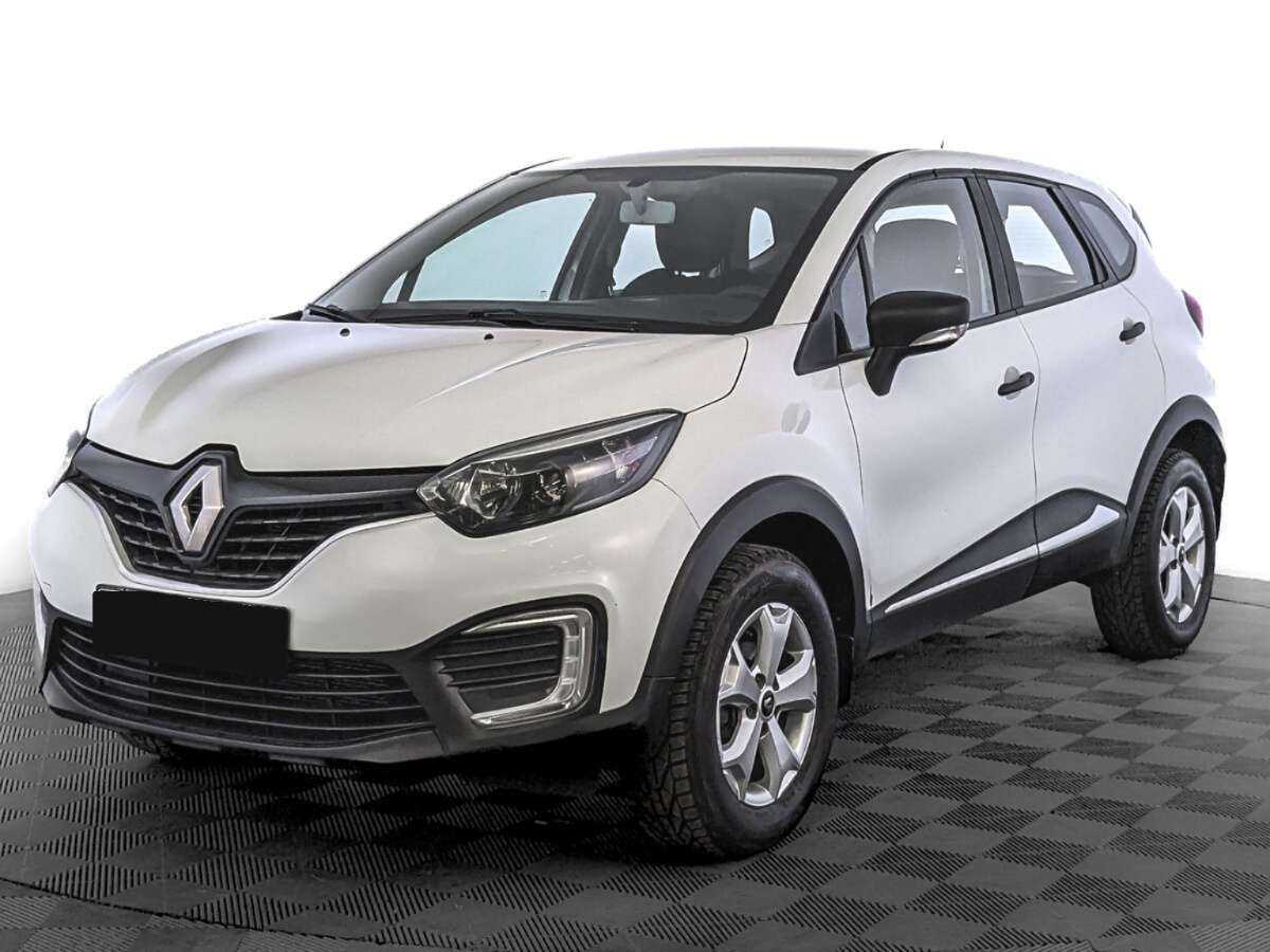 Renault Kaptur 2018 года с пробегом. Посмотреть фото