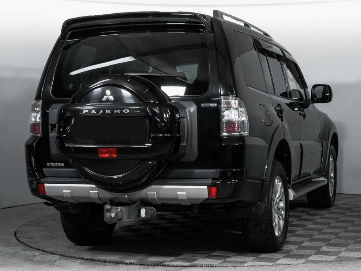 Mitsubishi Pajero 2014 года с пробегом. Фото: #4