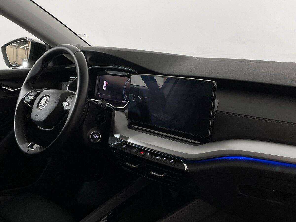 Skoda Octavia 2021 года с пробегом. Фото: #6