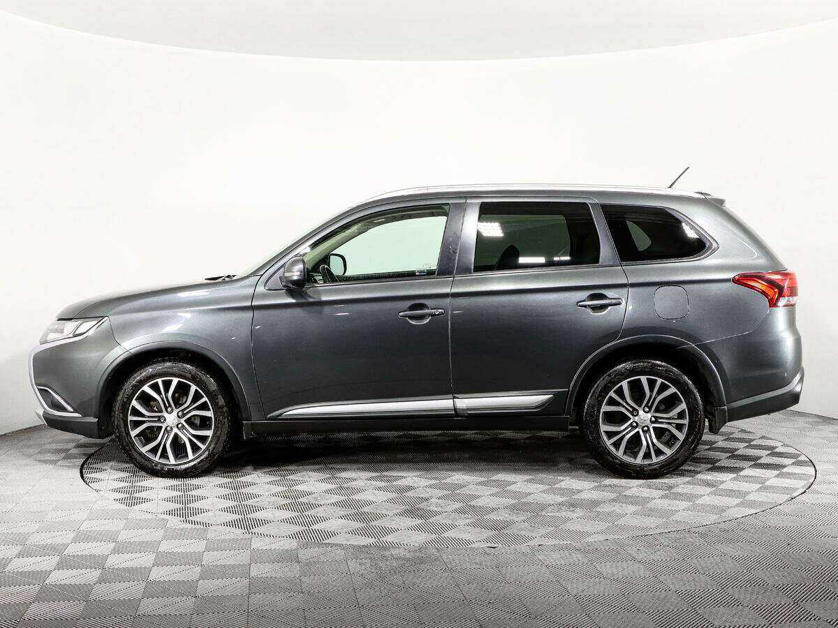Mitsubishi Outlander 2016 года с пробегом. Фото: #7