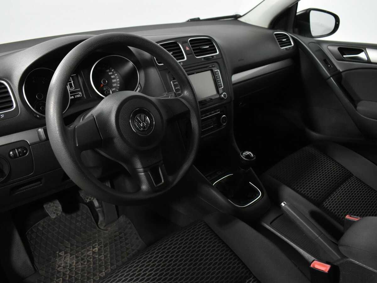 Volkswagen Golf 2012 года с пробегом. Фото: #8