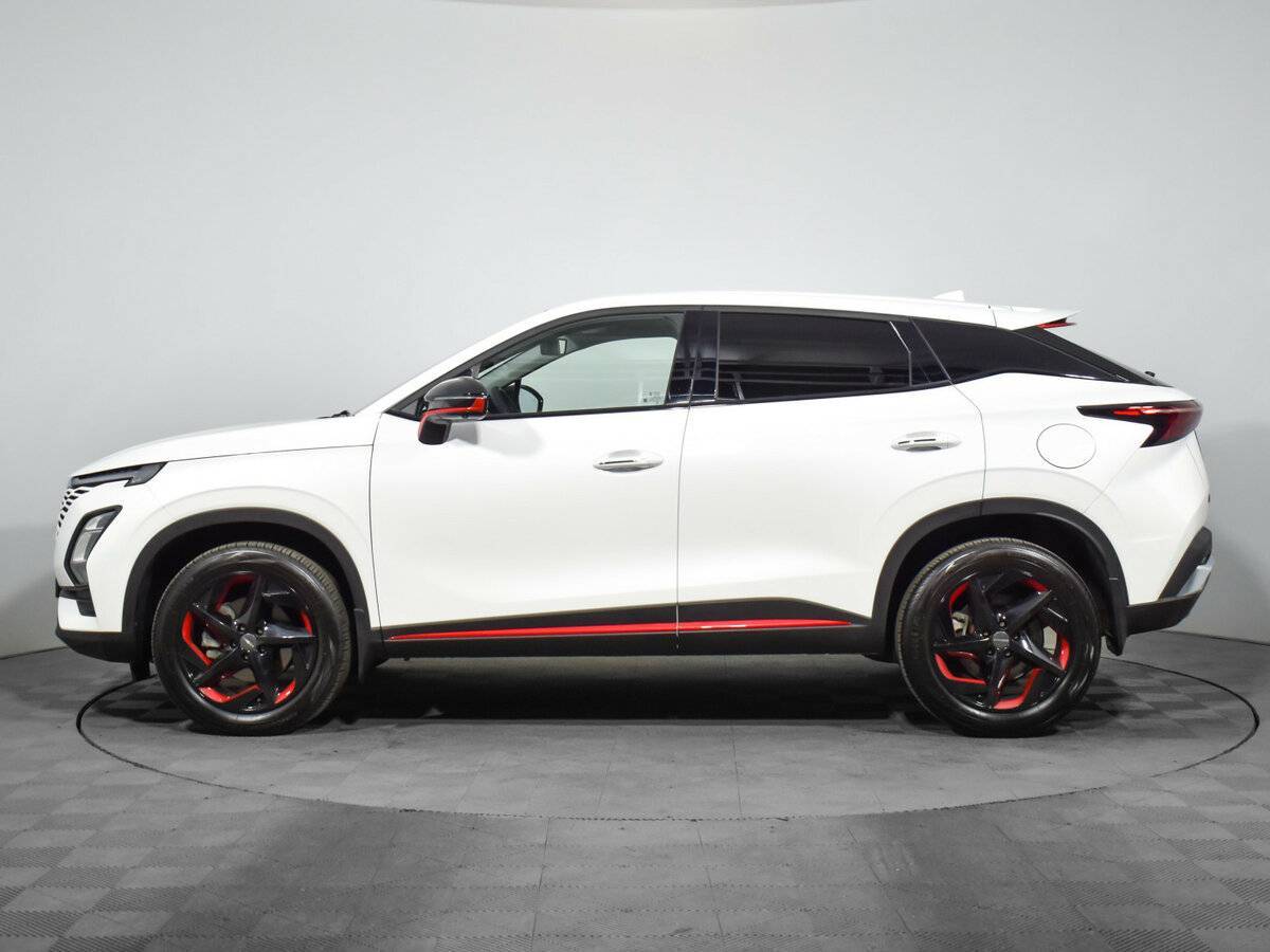 OMODA C5 2023 года с пробегом. Фото: #7