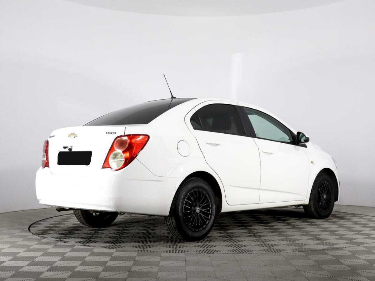 Chevrolet Aveo 2012 года с пробегом. Фото: #4