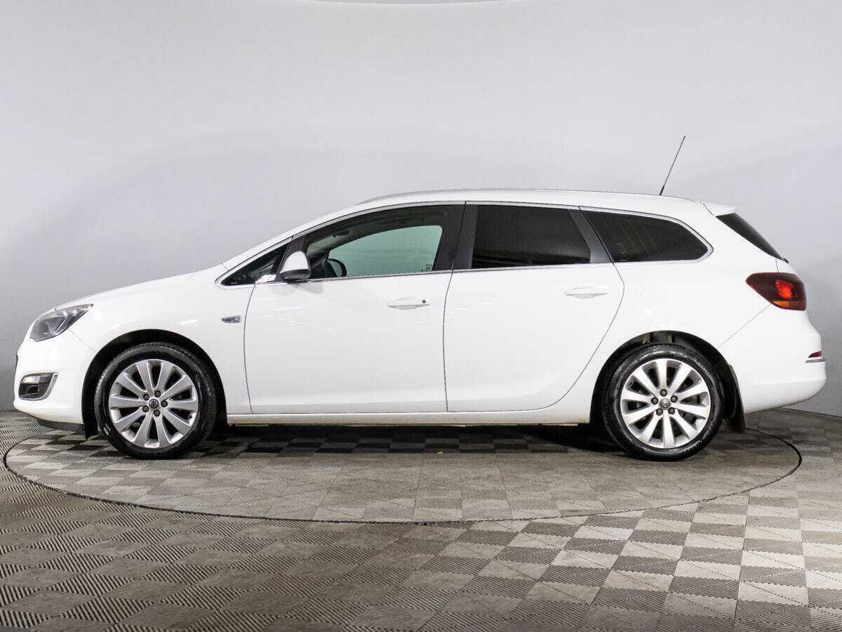 Opel Astra 2015 года с пробегом. Фото: #7