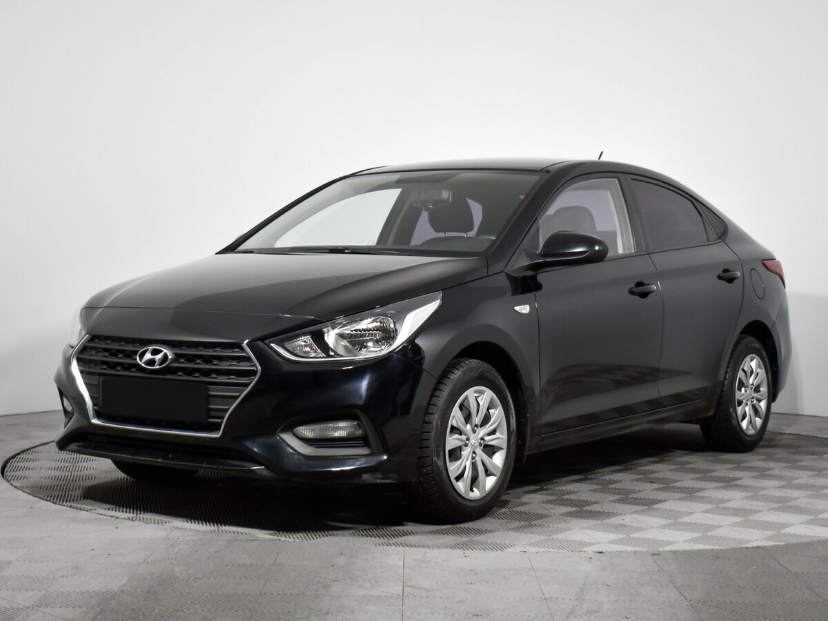 Hyundai Solaris 2017 года с пробегом. Посмотреть фото
