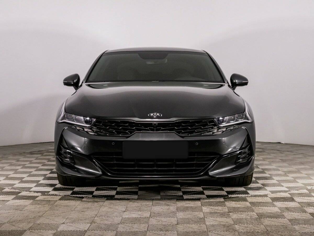 Kia K5 2021 года с пробегом. Фото: #1