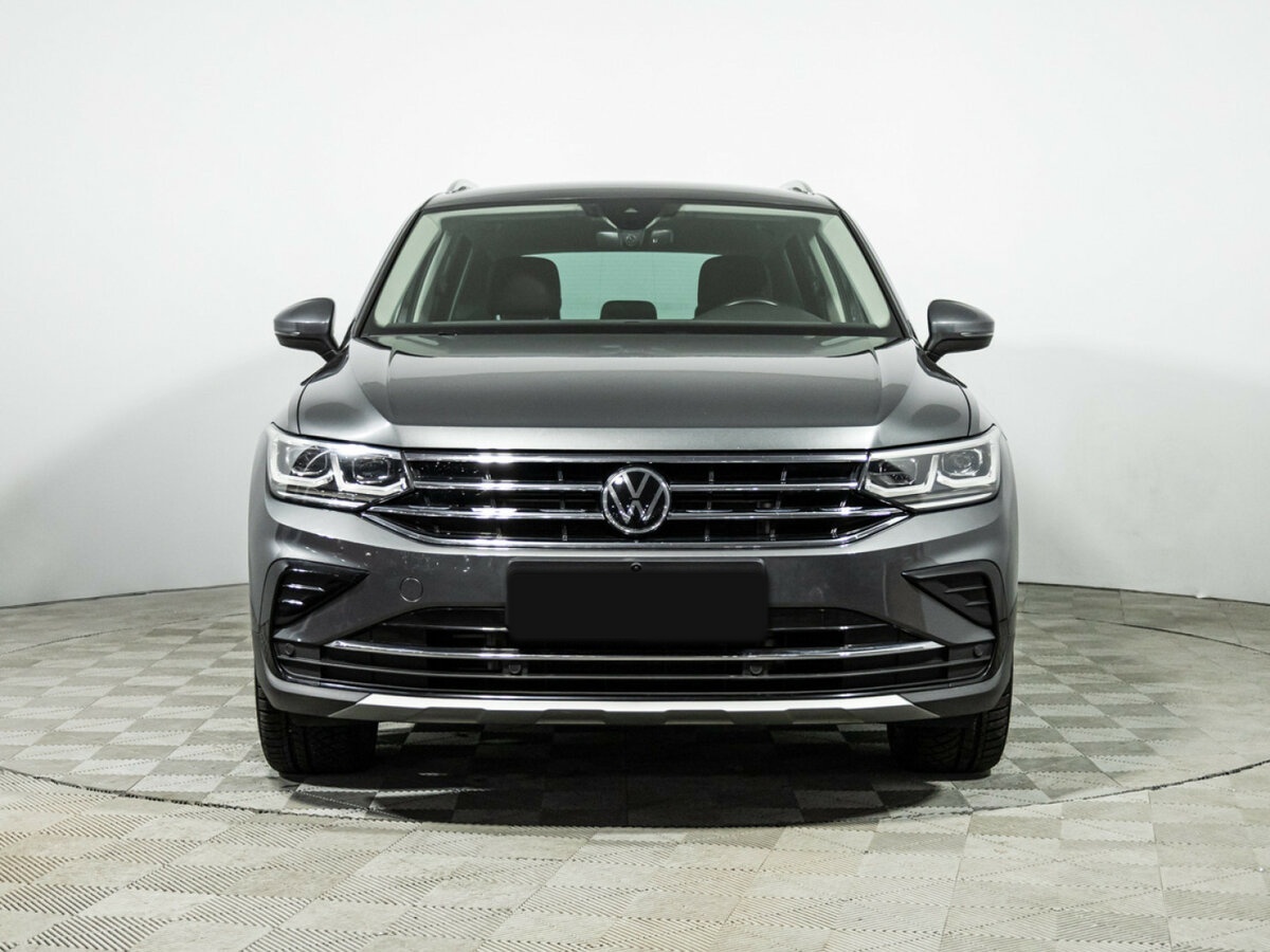 Volkswagen Tiguan 2020 года с пробегом. Фото: #1