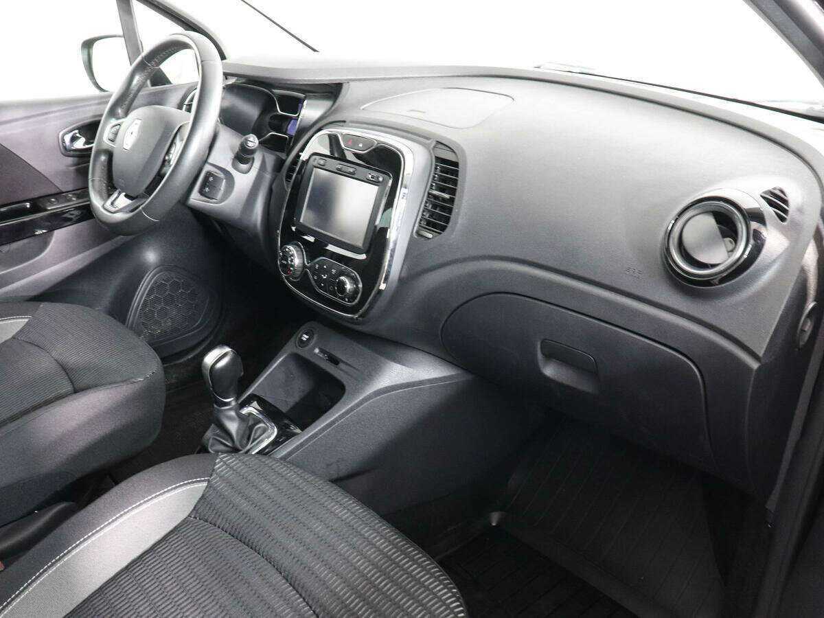 Renault Kaptur 2018 года с пробегом. Фото: #8