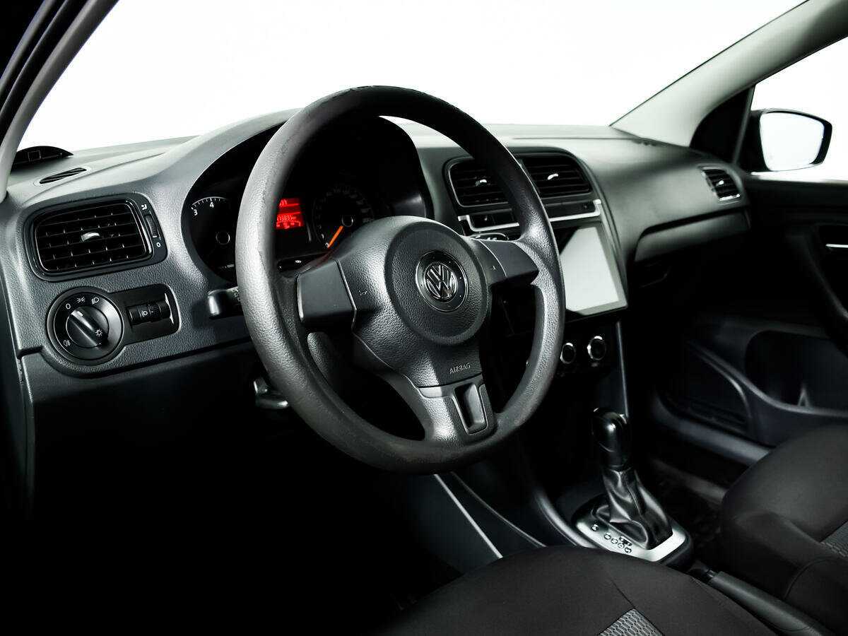 Volkswagen Polo 2012 года с пробегом. Фото: #12