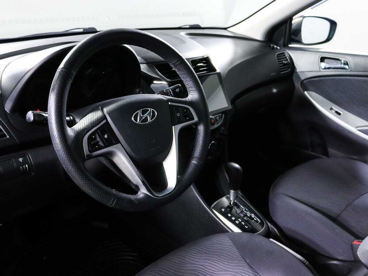 Hyundai Solaris 2012 года с пробегом. Фото: #13