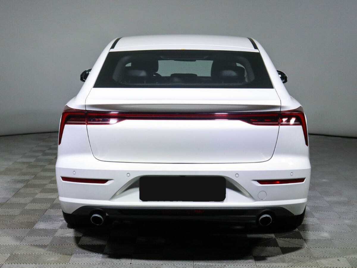 FAW Bestune B70 2023 года с пробегом. Фото: #4