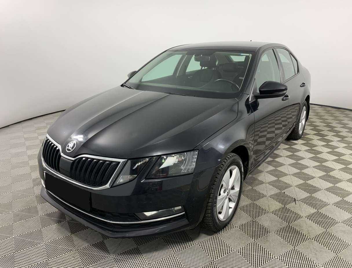 Skoda Octavia 2018 года с пробегом. Посмотреть фото