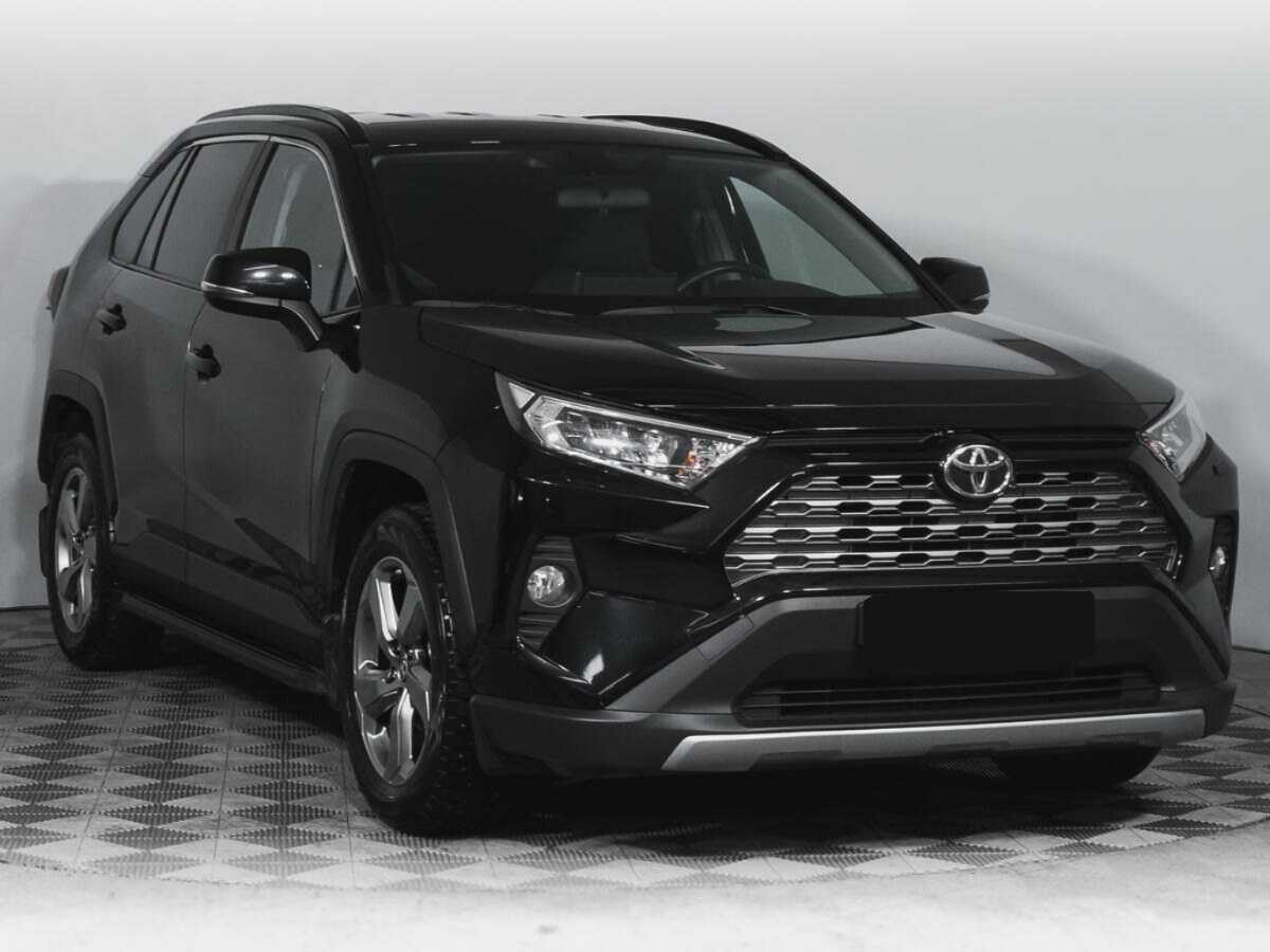 Toyota RAV4 2020 года с пробегом. Фото: #2