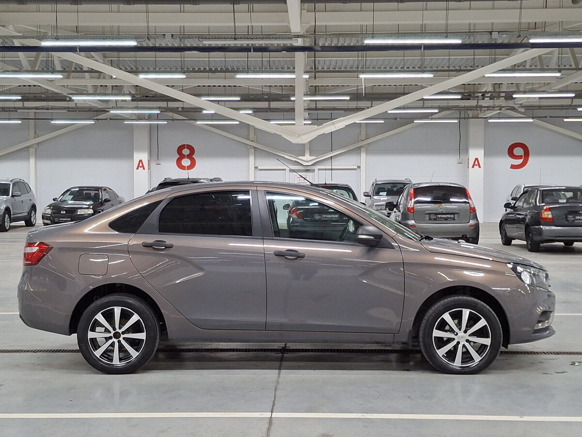 Lada (ВАЗ) Vesta 2019 года с пробегом. Фото: #3