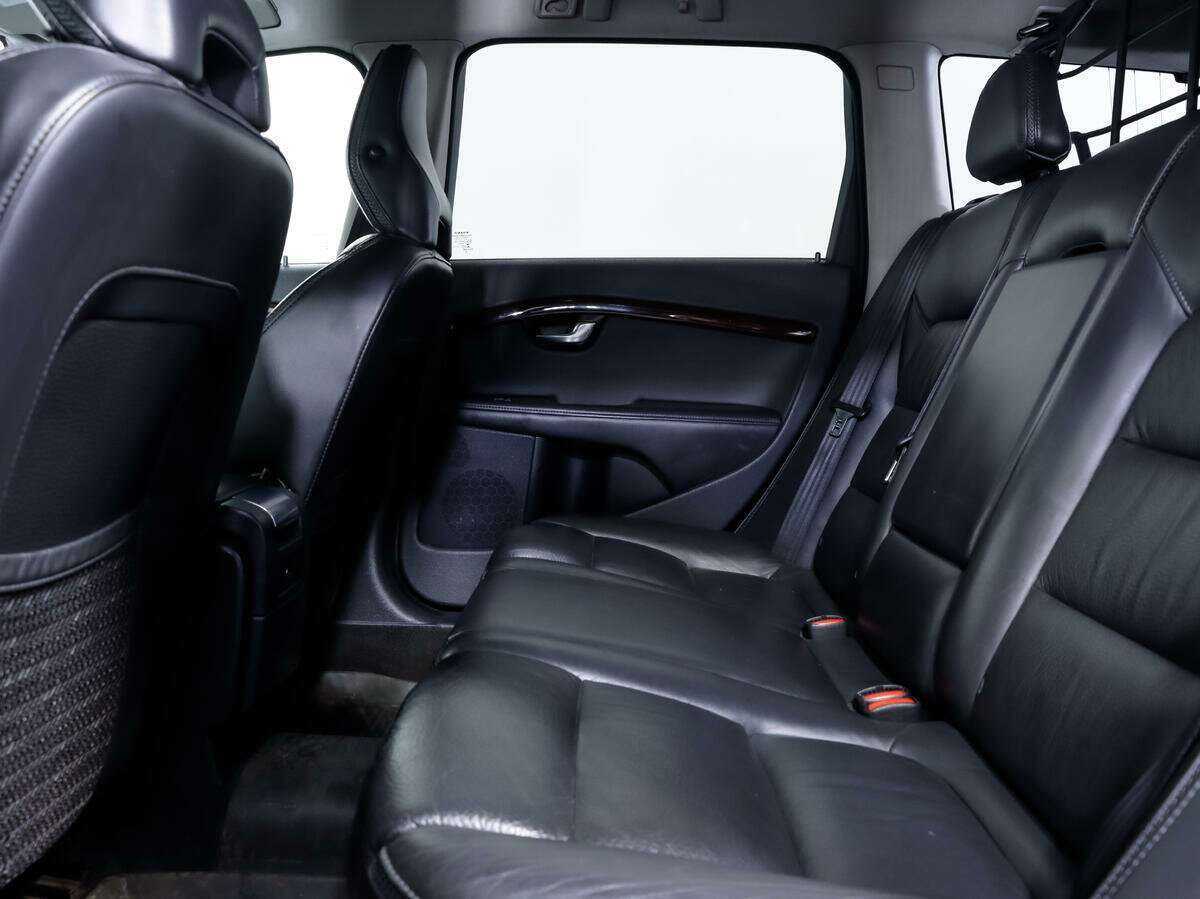 Volvo XC70 2012 года с пробегом. Фото: #8