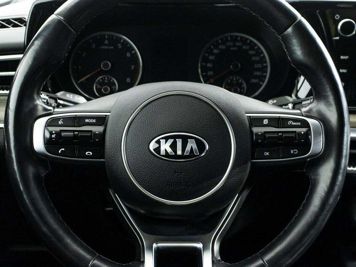 Kia K5 2020 года с пробегом. Фото: #23