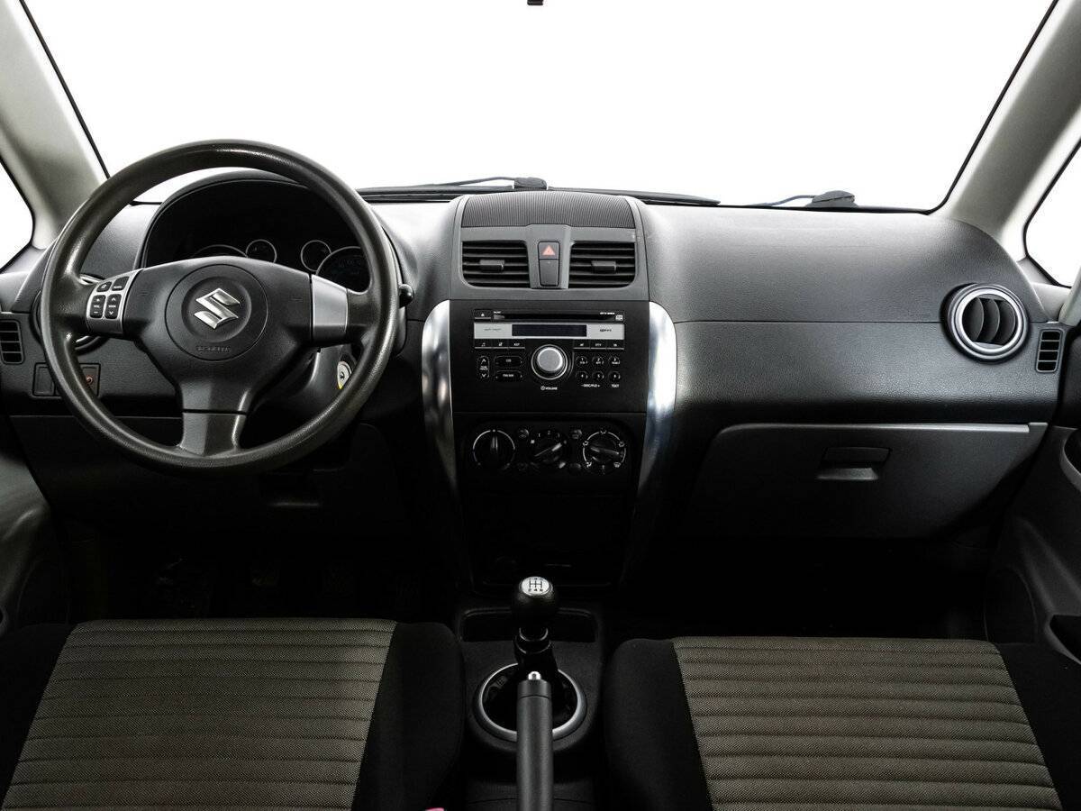 Suzuki SX4 2012 года с пробегом. Фото: #9