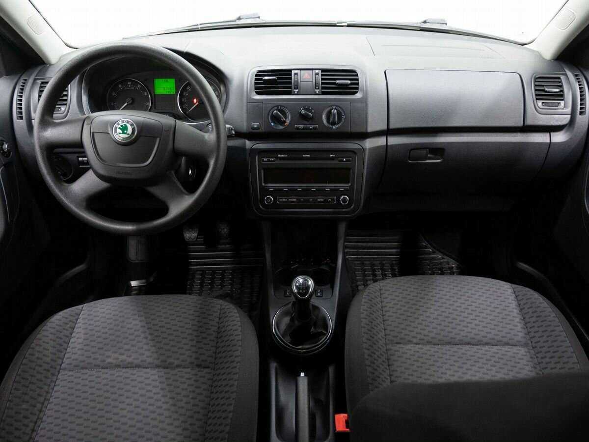 Skoda Fabia 2012 года с пробегом. Фото: #12