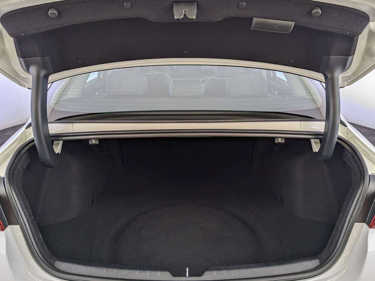 Kia K5 2020 года с пробегом. Фото: #9