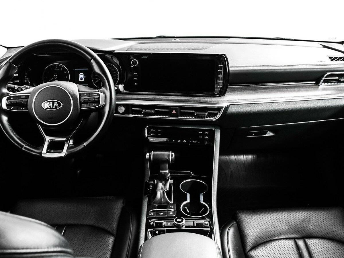 Kia K5 2021 года с пробегом. Фото: #10