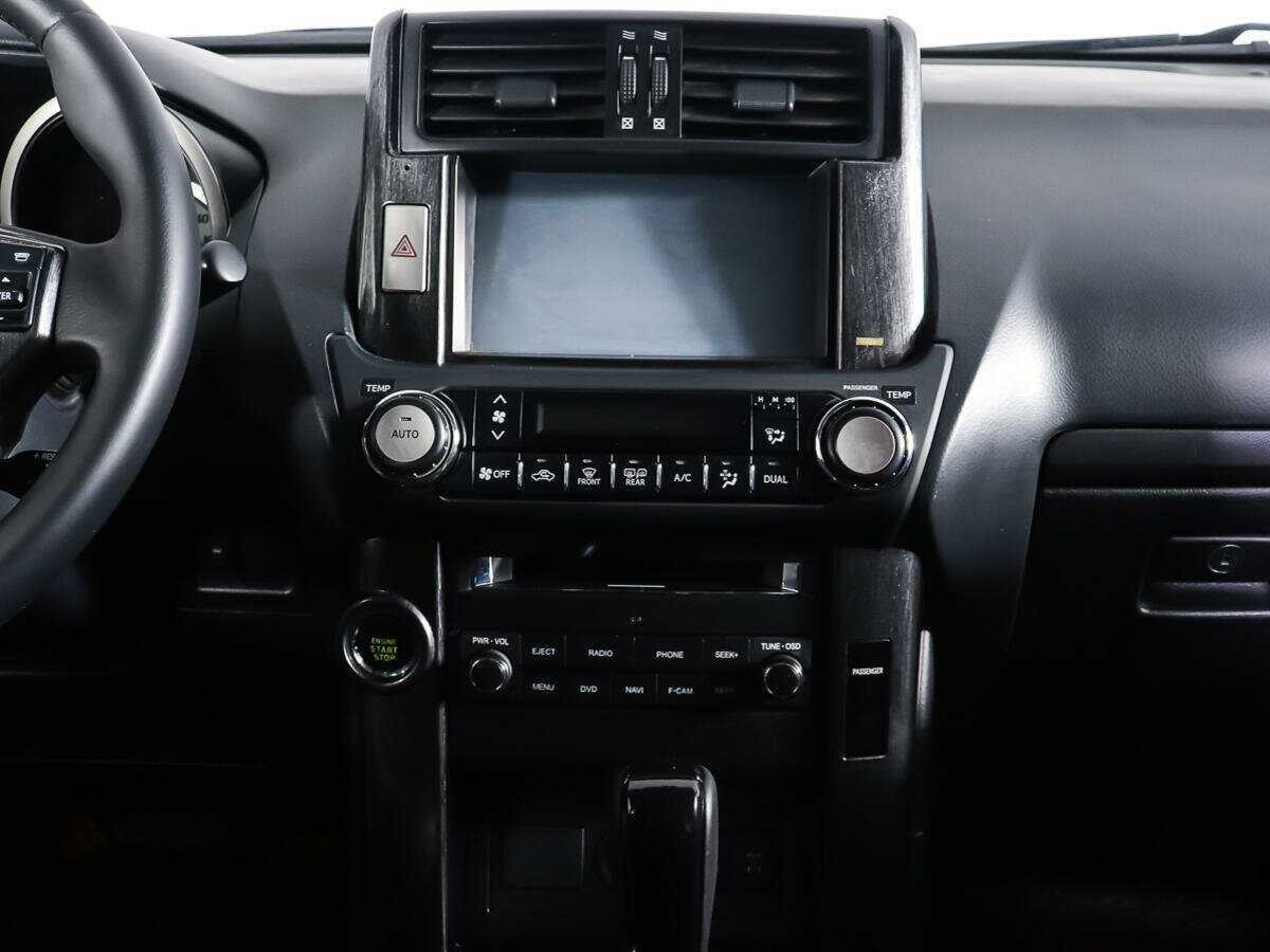 Toyota Land Cruiser Prado 2012 года с пробегом. Фото: #11