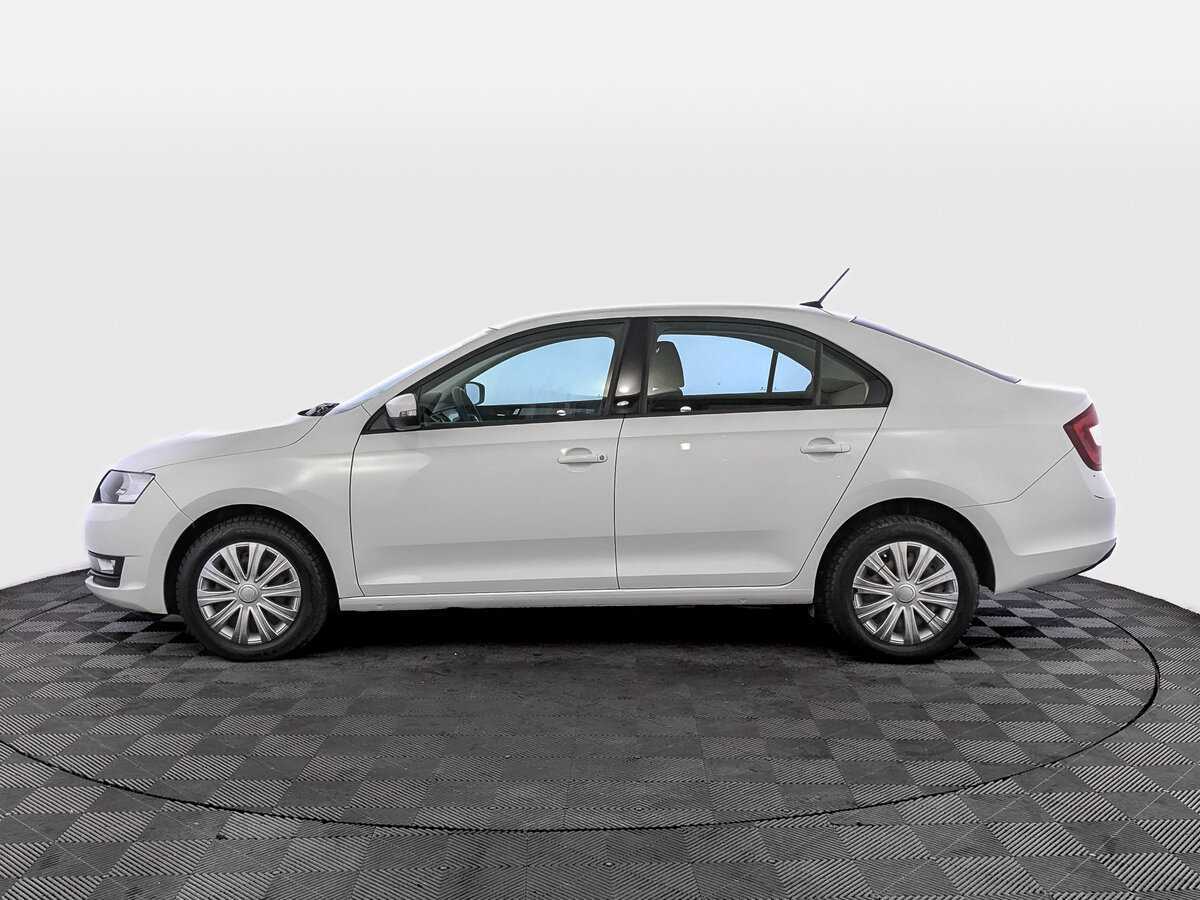 Skoda Rapid 2019 года с пробегом. Фото: #7