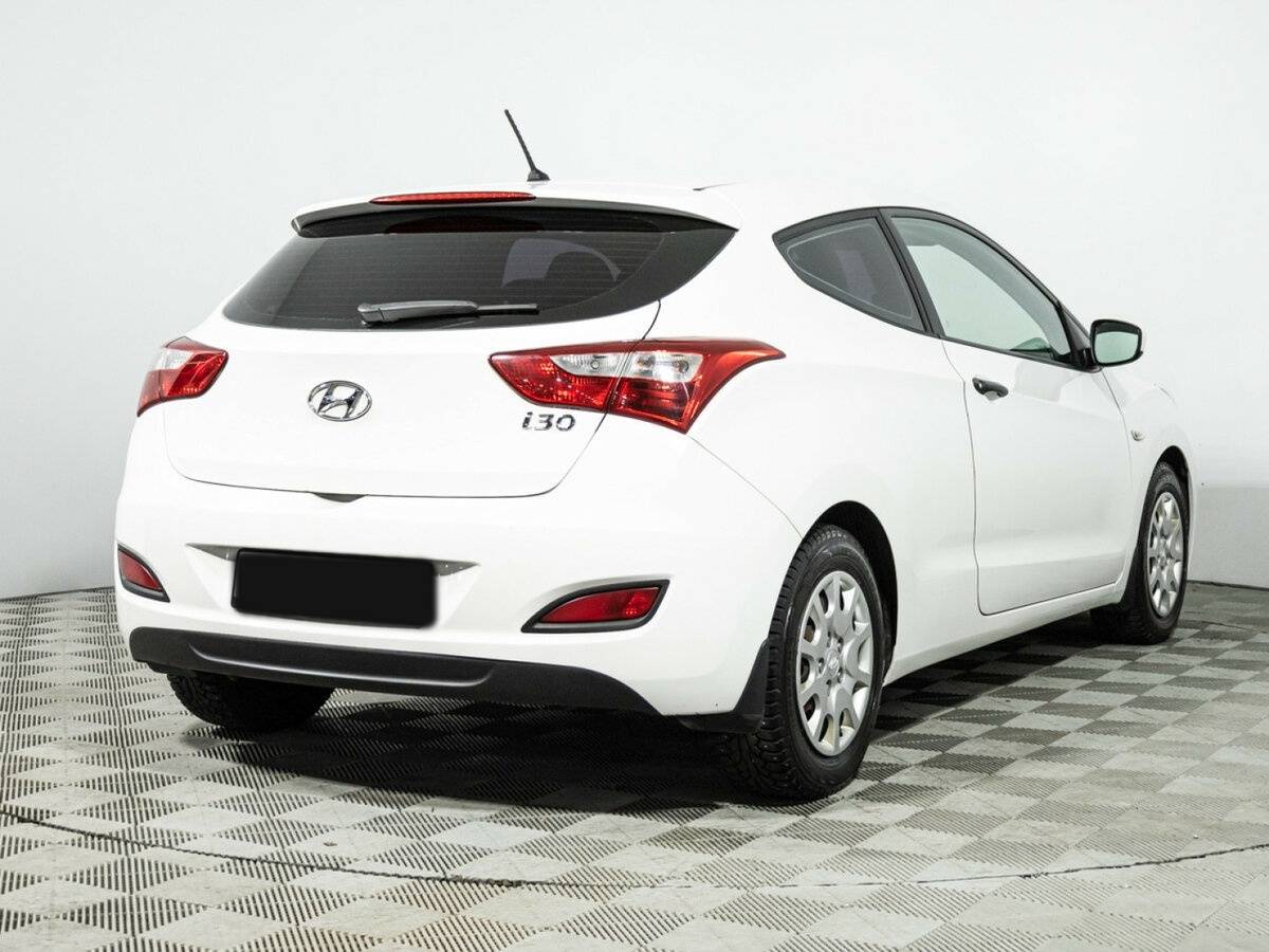 Hyundai i30 2014 года с пробегом. Фото: #4