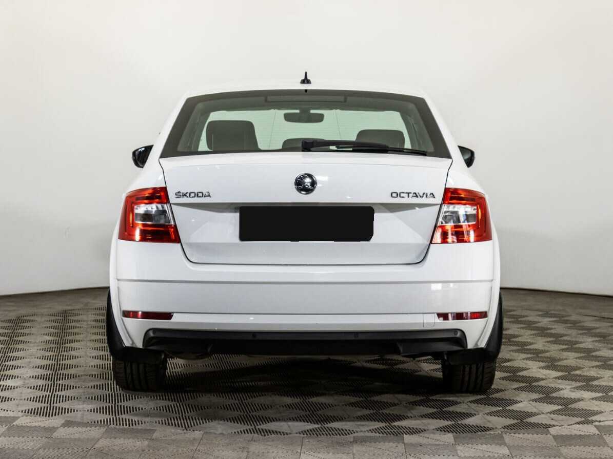 Skoda Octavia 2019 года с пробегом. Фото: #4