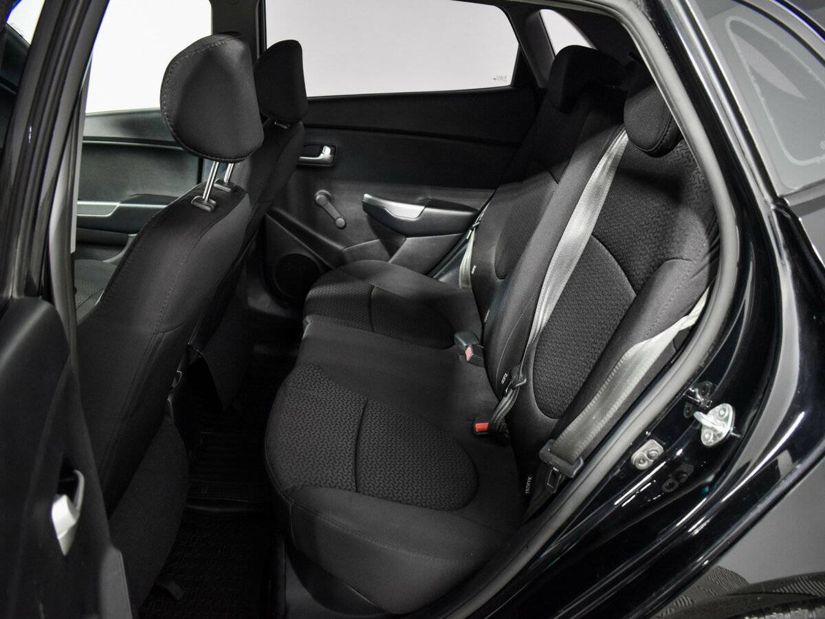 Kia Rio 2016 года с пробегом. Фото: #10