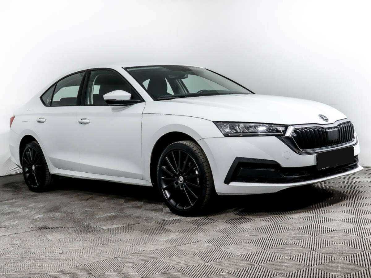 Skoda Octavia 2021 года с пробегом. Фото: #2