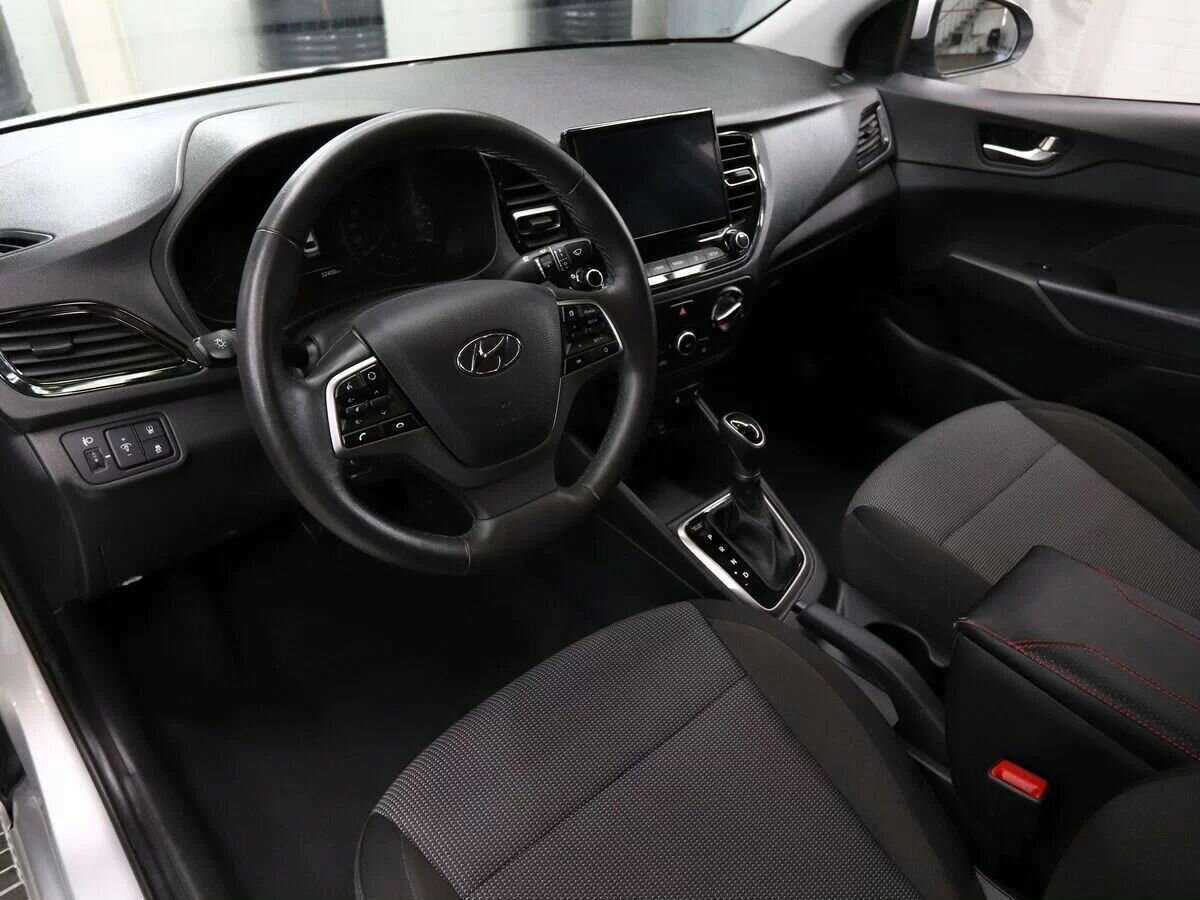 Hyundai Solaris 2021 года с пробегом. Фото: #8