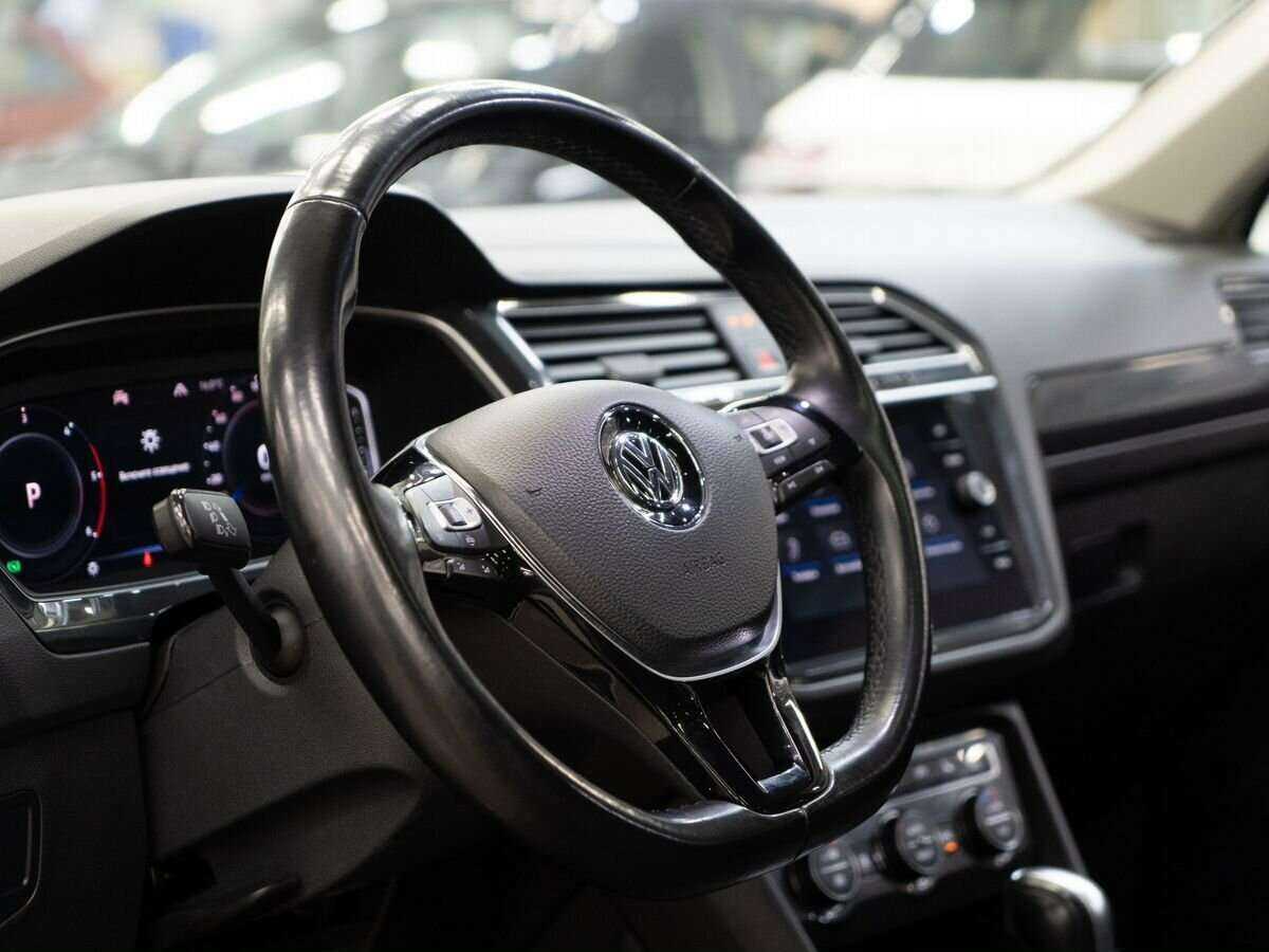 Volkswagen Tiguan 2019 года с пробегом. Фото: #4