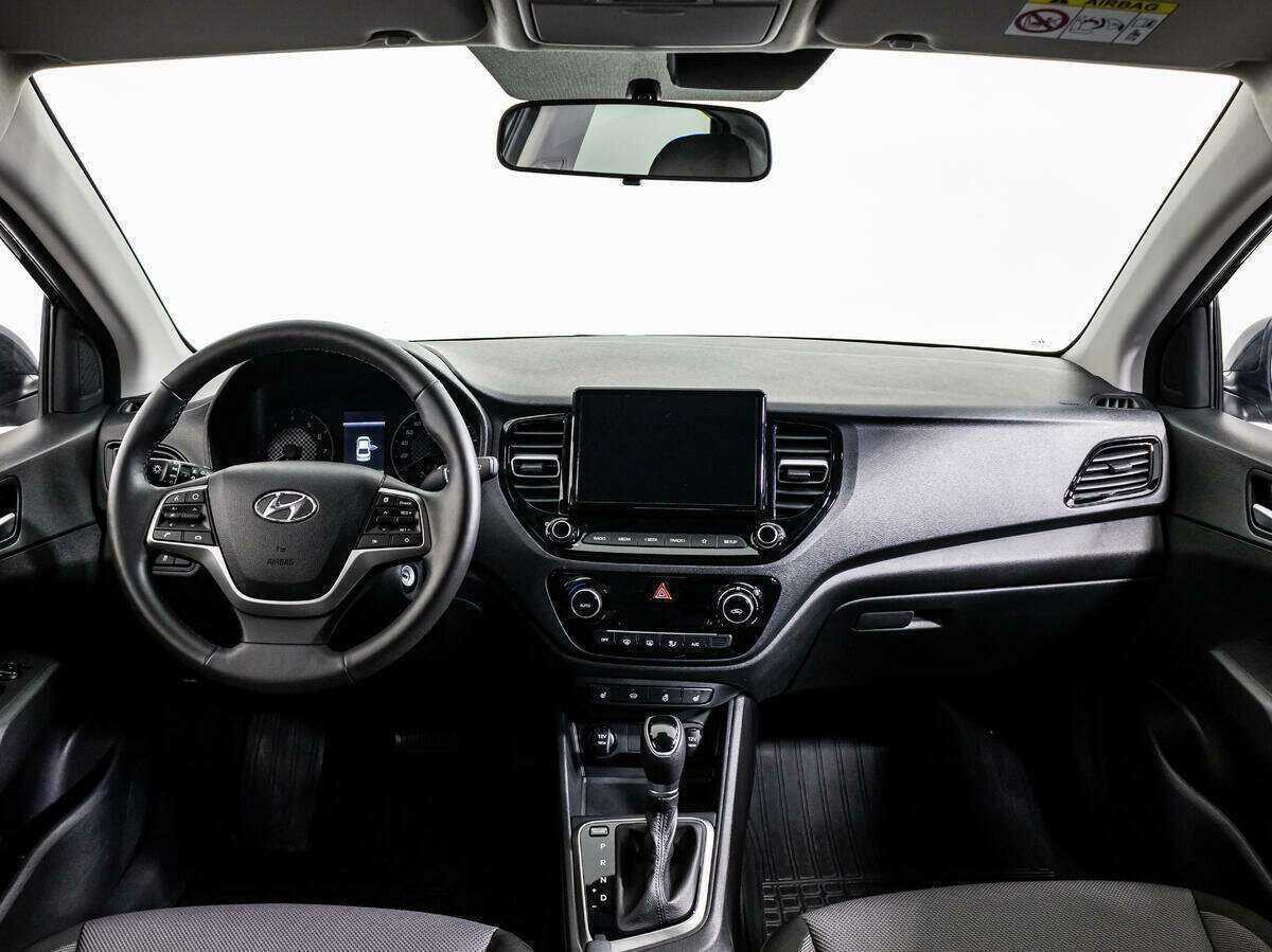 Hyundai Solaris 2021 года с пробегом. Фото: #12
