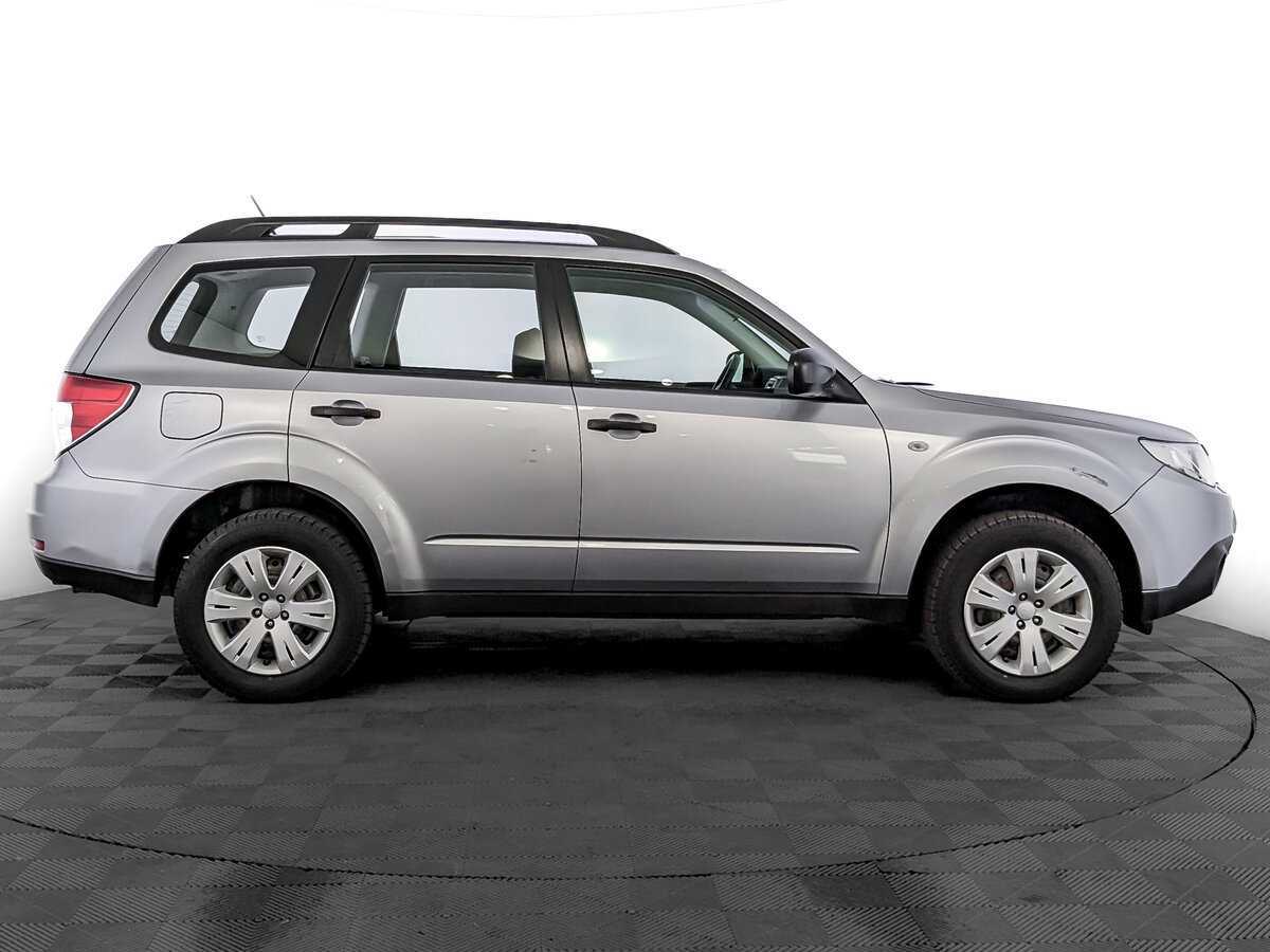 Subaru Forester 2012 года с пробегом. Фото: #3