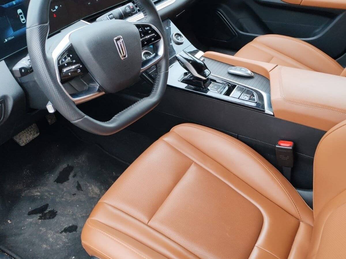 FAW Bestune B70 2023 года с пробегом. Фото: #4