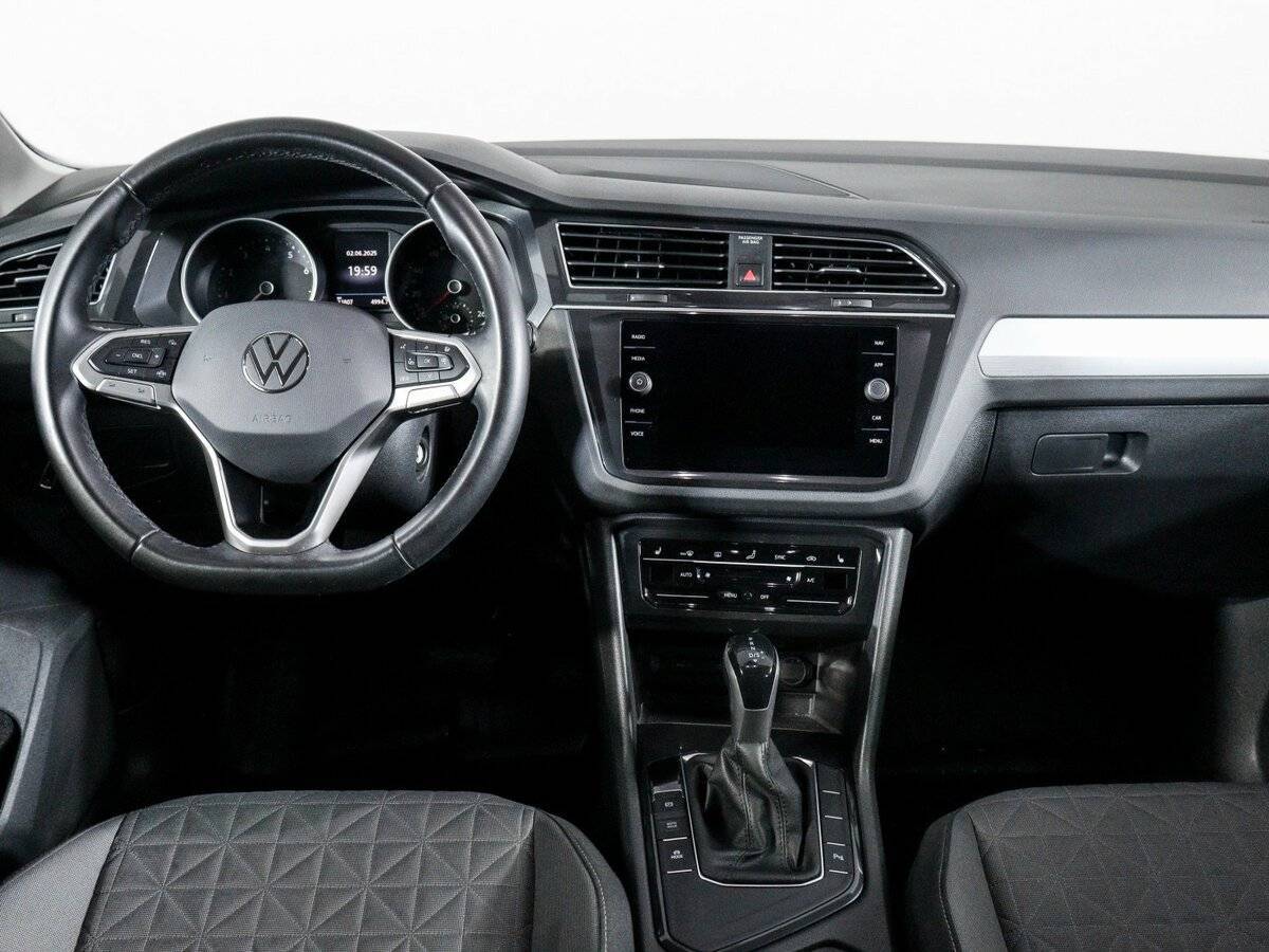 Volkswagen Tiguan 2021 года с пробегом. Фото: #11
