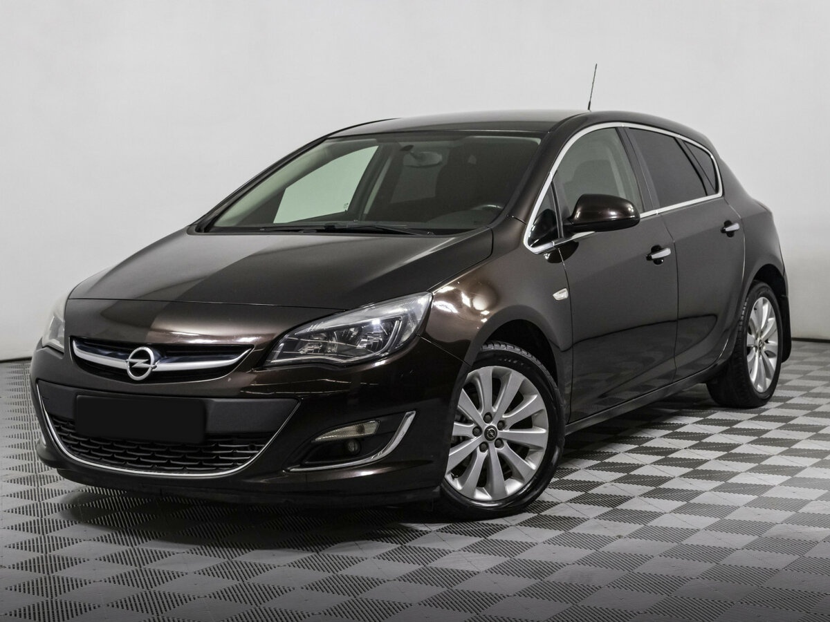 Opel Astra 2013 года с пробегом. Фото: #0