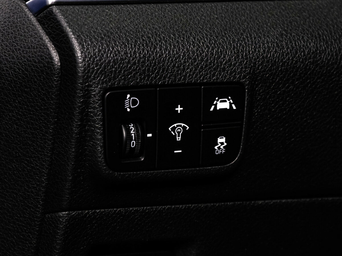 Kia K5 2020 года с пробегом. Фото: #20