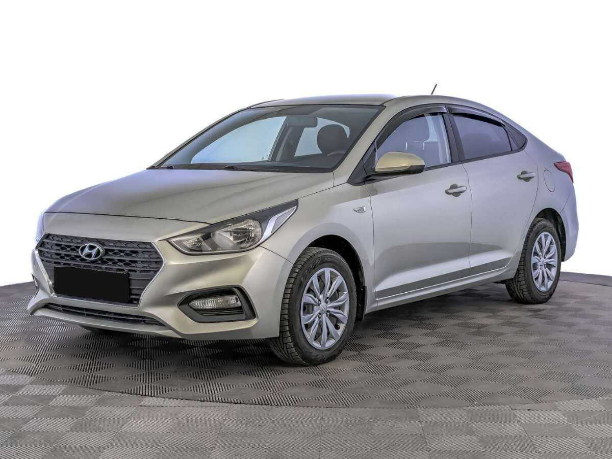 Hyundai Solaris 2020 года с пробегом. Посмотреть фото